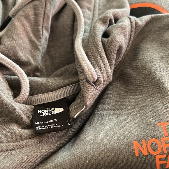 North Face 100% Authentic Hoodie - Picture 2 of 2